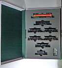 1/160 КАТО 10-431 SEIBU E851 Набор большой подарочный из электровоза (моторизованный),  и 7 вагонов ( 2 грузовые и 5 цистерны), новый в коллекционной подарочной пластиковой упаковке-книжке. Сделано в Японии.